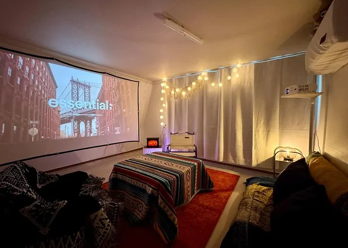 Villa At Home, Sunny Emotional House, Free Parking, 3q Beds, Attic Movie Theater Busan
