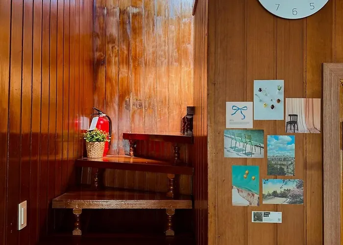 At Home, Sunny Emotional House, Free Parking, 3q Beds, Attic Movie Theater * Busan