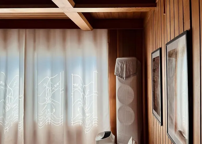 Villa At Home, Sunny Emotional House, Free Parking, 3q Beds, Attic Movie Theater Busan